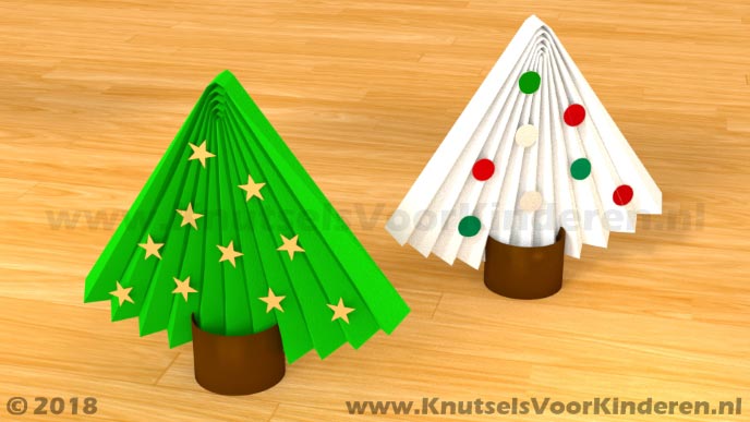 Bully spuiten Vergissing Kerstboom van papier en wc rol - Knutsels Voor Kinderen - Leuke Ideeën om  te Knutselen met Duidelijke Uitleg